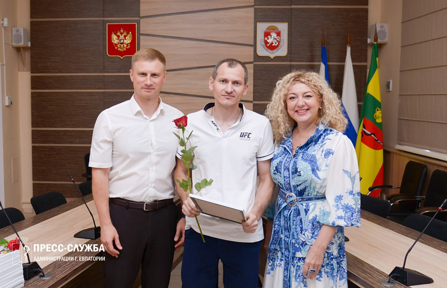 В Евпатории чествовали работников торговли